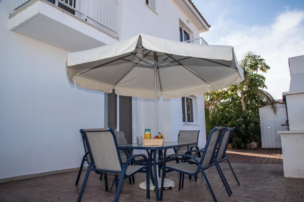 Protaras View Villas ภายนอก รูปภาพ