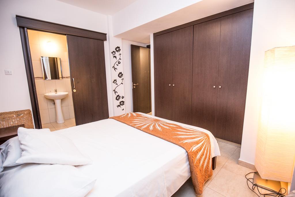Protaras View Villas ภายนอก รูปภาพ
